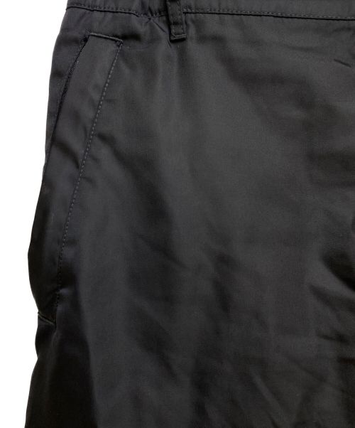 PRADA（プラダ）PRADA (プラダ) RE NYLON（リナイロン）トラウザーパンツ ブラック サイズ:46の古着・服飾アイテム