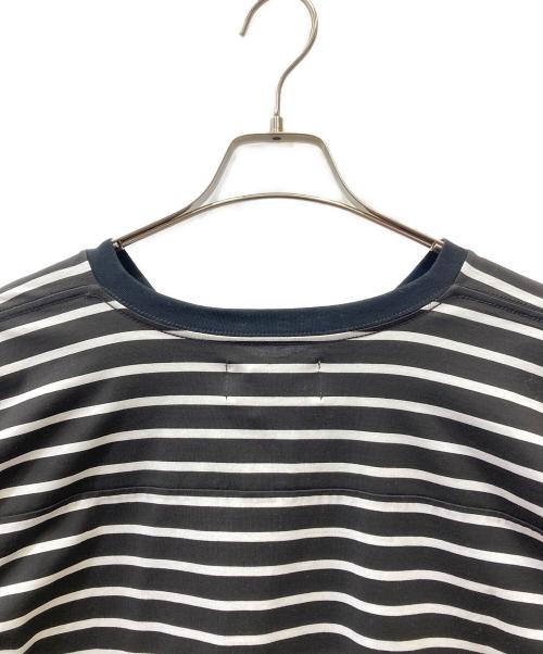 no.（ナンバー）no. (ナンバー) V NECK BORDER FOOTBALL CUTSAW ブラック×ホワイト サイズ:1 未使用品の古着・服飾アイテム