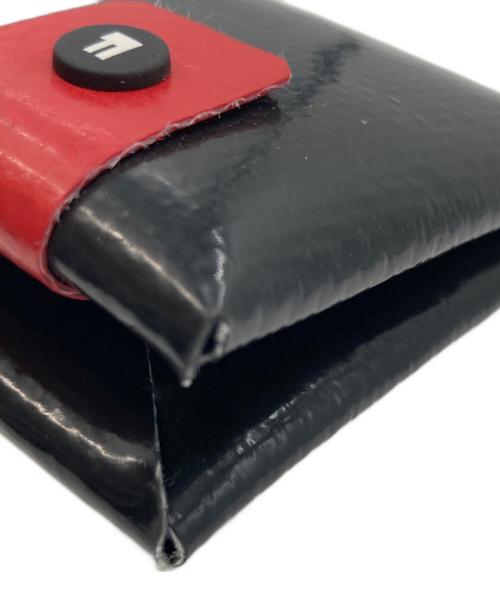 FREITAG（フライターグ）FREITAG (フライターグ) カードケース　F233 PAT ブラックの古着・服飾アイテム