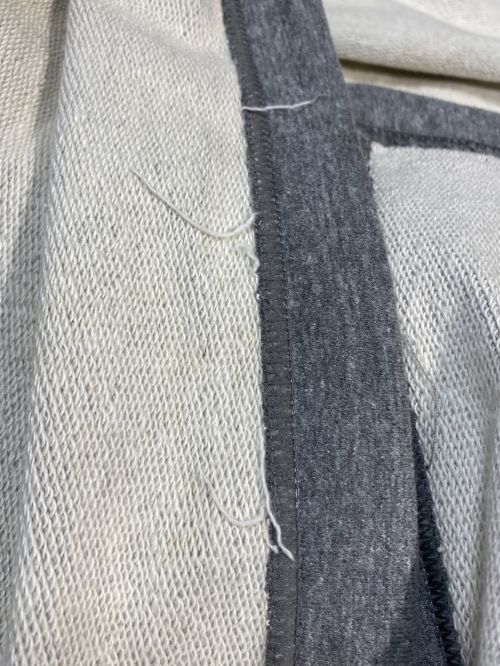 Fear Of God（フィア・オブ・ゴッド）Fear Of God (フィア・オブ・ゴッド) Chenille Embroidered Throw Blanket サイズ:-の古着・服飾アイテム