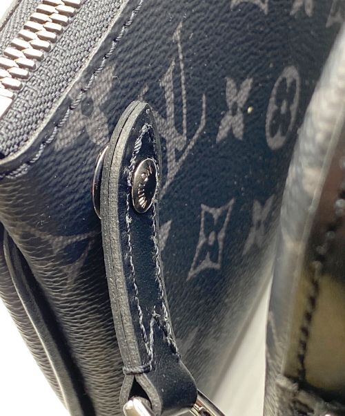 LOUIS VUITTON（ルイ ヴィトン）LOUIS VUITTON (ルイ ヴィトン) トリオメッセンジャー ブラック サイズ:-の古着・服飾アイテム