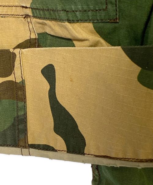 OFFWHITE（オフホワイト）OFFWHITE (オフホワイト) Camouflage Field Jacket オリーブ サイズ:Mの古着・服飾アイテム