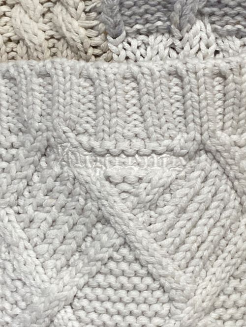 SUPREME（シュプリーム）SUPREME (シュプリーム) Patchwork Cable Knit Cardigan アイボリー サイズ:Sの古着・服飾アイテム