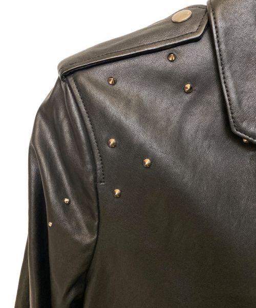 Saint Laurent Paris（サンローランパリ）Saint Laurent Paris (サンローランパリ) スタッズデザインライダースジャケット ブラック サイズ:44の古着・服飾アイテム