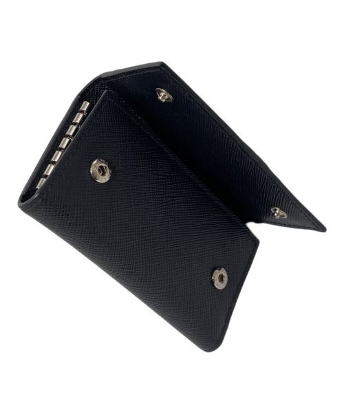 PRADA（プラダ）PRADA (プラダ) SAFFIANO LEATHER KEY CASE(サフィアーノレザーキーケース) ブラックの古着・服飾アイテム
