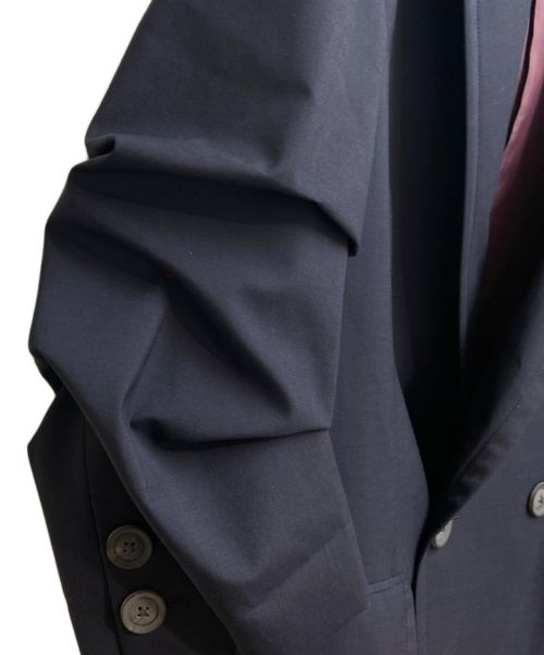 KOLOR（カラー）KOLOR (カラー) 23AW Sleeve Up Design Double Breasted Tailored Jacket （スリーブアップデザインダブルブレストテーラードジャケット） ネイビー サイズ:2の古着・服飾アイテム