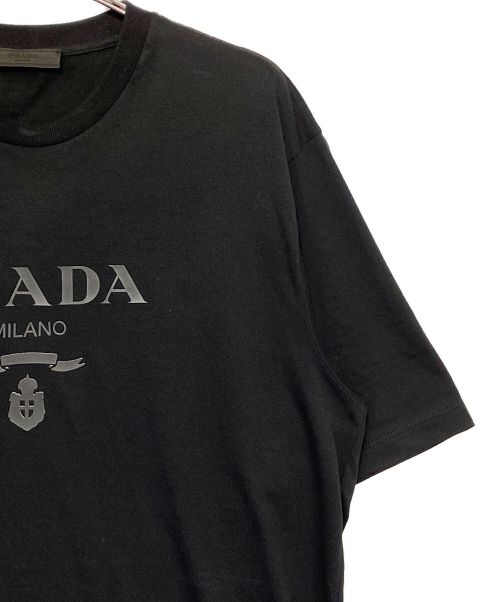 PRADA（プラダ）PRADA (プラダ) Raised Logo Round neck Tee ブラック サイズ:Mの古着・服飾アイテム