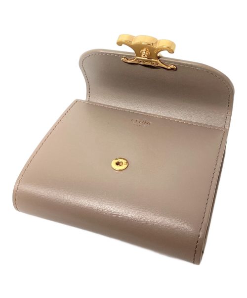 CELINE（セリーヌ）CELINE (セリーヌ) SMALL WALLET TRIOMPHE（スモールウォレットトリオンフ） ベージュ サイズ:-の古着・服飾アイテム