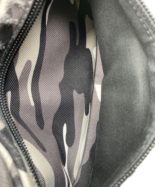 BALENCIAGA（バレンシアガ）BALENCIAGA (バレンシアガ) EXPLORER ベルトパック サイズ:-の古着・服飾アイテム