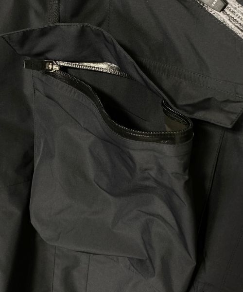 ACRONYM（アクロニウム）ACRONYM (アクロニウム) 2L GORE-TEX PACLITE PLUS INTEROPS JACKET ブラック サイズ:XLの古着・服飾アイテム