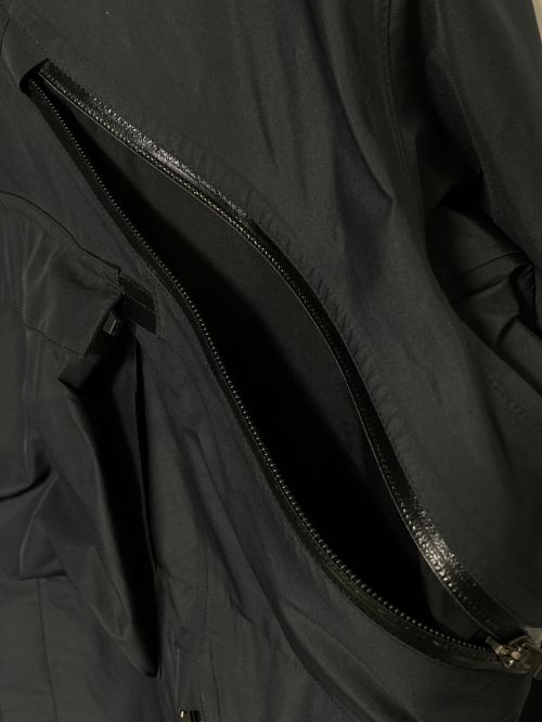ACRONYM（アクロニウム）ACRONYM (アクロニウム) 2L GORE-TEX PACLITE PLUS INTEROPS JACKET ブラック サイズ:XLの古着・服飾アイテム