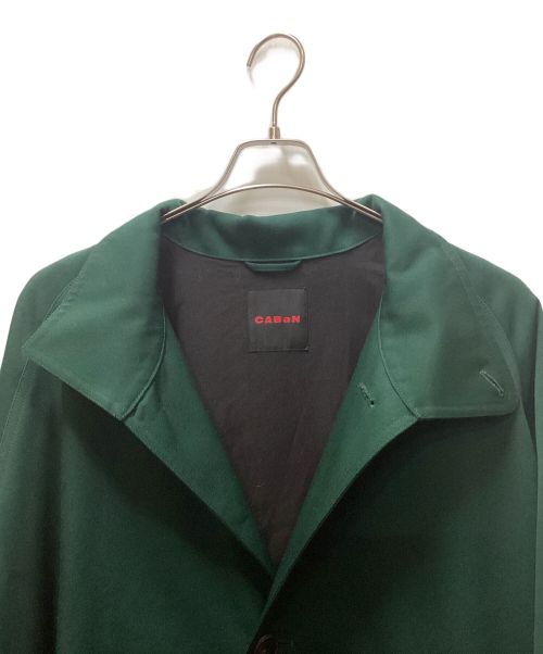CABAN（キャバン）CABAN (キャバン) ウールギャバジン スタンドカラーコート グリーン サイズ:Mの古着・服飾アイテム