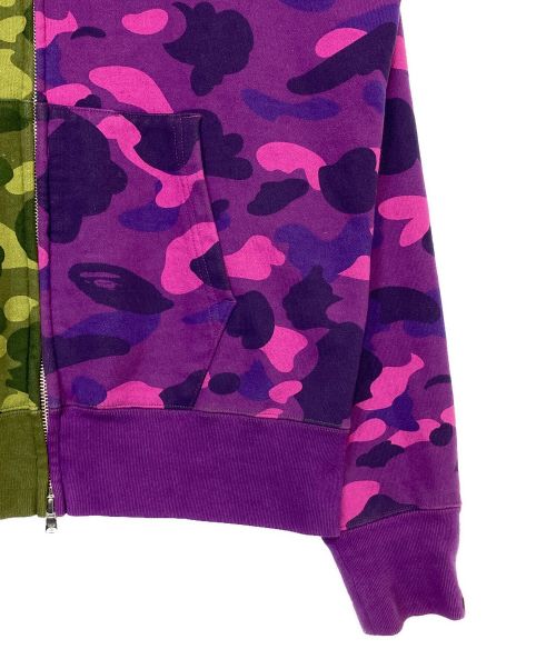 A BATHING APE（アベイシングエイプ）A BATHING APE (アベイシングエイプ) CAMO SHARK HOODIE パープル×グリーン サイズ:Sの古着・服飾アイテム
