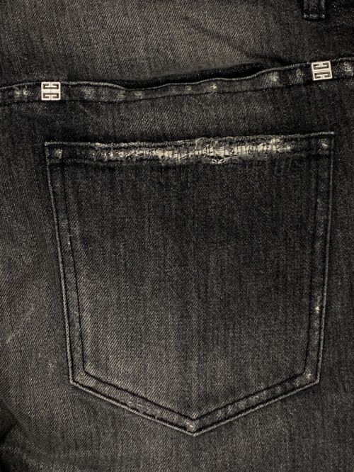 GIVENCHY（ジバンシィ）GIVENCHY (ジバンシィ) ストレートジーンズ グレー サイズ:32の古着・服飾アイテム
