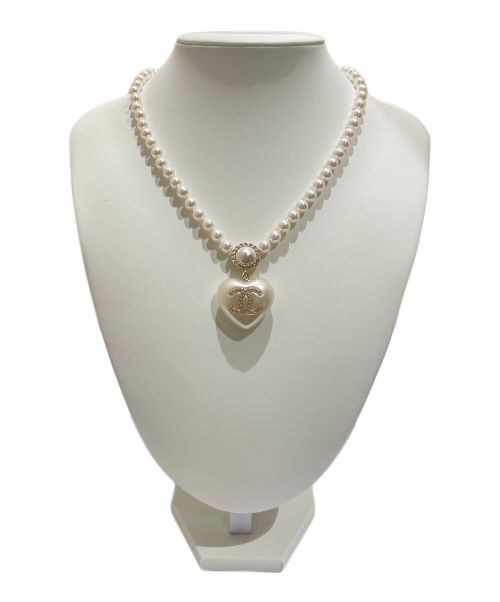 CHANEL（シャネル）CHANEL (シャネル) ハートモチーフネックレスの古着・服飾アイテム