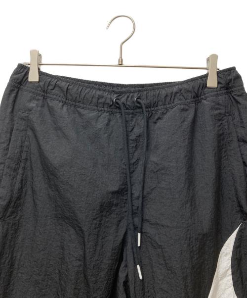 NIKE（ナイキ）NIKE (ナイキ) NSW SWOOSH WOVEN UL PANTS　DD5970-010 ブラック サイズ:Mの古着・服飾アイテム