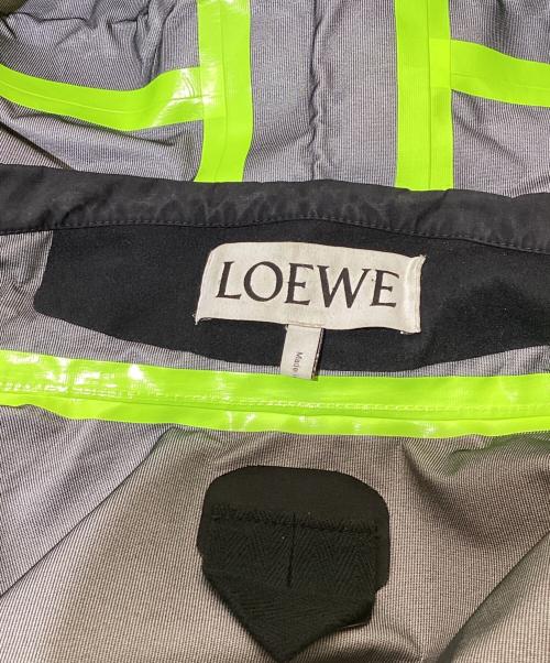 LOEWE（ロエベ）LOEWE (ロエベ) テープデザインナイロンマウンテンパーカー ブラック サイズ:Mの古着・服飾アイテム