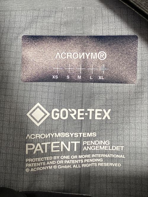ACRONYM（アクロニウム）ACRONYM (アクロニウム) Gore-Tex Pro interops Jacket ブラック サイズ:XLの古着・服飾アイテム