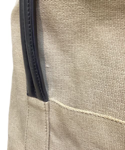 Maison Margiela（メゾンマルジェラ）Maison Margiela (メゾンマルジェラ) セーラーバッグ ベージュの古着・服飾アイテム