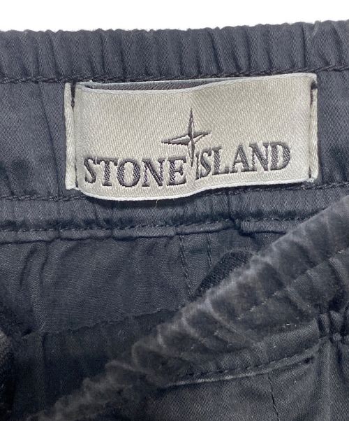 STONE ISLAND（ストーンアイランド）STONE ISLAND (ストーンアイランド) ガーメントダイ ストレッチ テーパードカーゴパンツ ブラック サイズ:29の古着・服飾アイテム