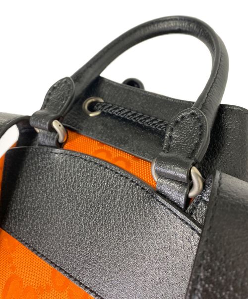 GUCCI（グッチ）GUCCI (グッチ) GG NYLON OFF THE GRID LARGE DRAWSTRING BACKPACK オレンジの古着・服飾アイテム