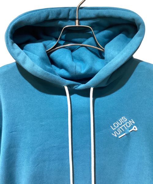 LOUIS VUITTON（ルイ ヴィトン）LOUIS VUITTON (ルイ ヴィトン) Signature Hoodie with Embroidery（シグネチャーフーディウィズ エンブロイダリー） スカイブルー サイズ:Mの古着・服飾アイテム