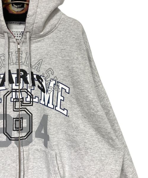 SUPREME（シュプリーム）SUPREME (シュプリーム) MM6 Maison Margiela (エムエムシックス メゾンマルジェラ) Zip Up Hooded Sweatshirt ホワイト サイズ:Lの古着・服飾アイテム