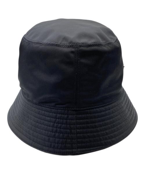 PRADA（プラダ）PRADA (プラダ) ReNylon 三角ロゴ バケットハット ブラック サイズ:L（59cm）の古着・服飾アイテム