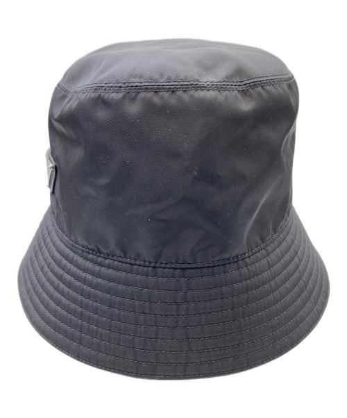 PRADA（プラダ）PRADA (プラダ) ReNylon 三角ロゴ バケットハット ブラック サイズ:L（59cm）の古着・服飾アイテム