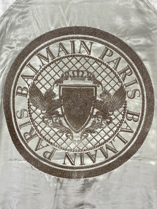 BALMAIN（バルマン）BALMAIN (バルマン) LOGO EMBROIDERED VARSITY JACKET シルバー サイズ:48の古着・服飾アイテム