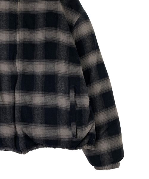 SUPREME（シュプリーム）SUPREME (シュプリーム) Flannel Reversible Puffer Jacket ブラック サイズ:Lの古着・服飾アイテム