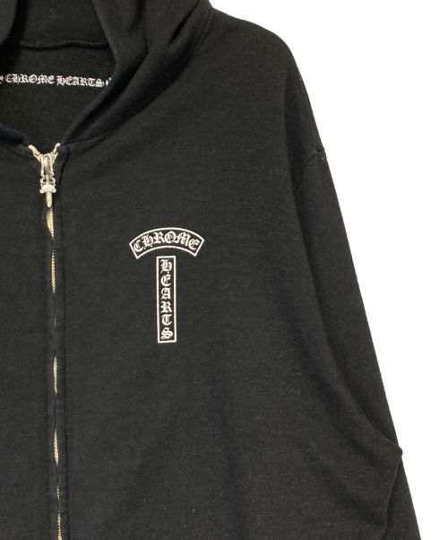 CHROME HEARTS（クロムハーツ）CHROME HEARTS (クロムハーツ) アーチロゴプリントジップアップパーカー ブラック サイズ:Lの古着・服飾アイテム
