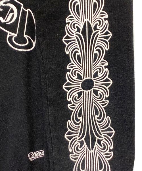 CHROME HEARTS（クロムハーツ）CHROME HEARTS (クロムハーツ) アーチロゴプリントジップアップパーカー ブラック サイズ:Lの古着・服飾アイテム