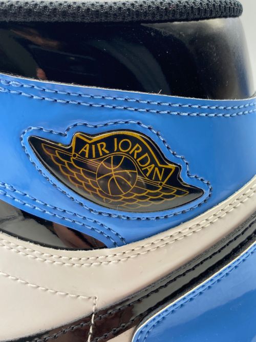 NIKE（ナイキ）NIKE (ナイキ) Air Jordan 1 High OG ホワイト×レッド×ブルー サイズ:27.5cm(US9.5)の古着・服飾アイテム