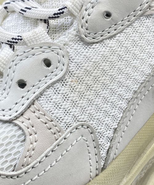 BALENCIAGA（バレンシアガ）BALENCIAGA (バレンシアガ) Triple S ホワイト サイズ:25cm(US7)の古着・服飾アイテム