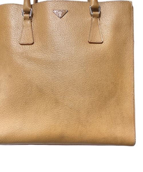 PRADA（プラダ）PRADA (プラダ) Triangle Logo Leather Tote Bag（トライアングルロゴレザートートバッグ） キャメルの古着・服飾アイテム