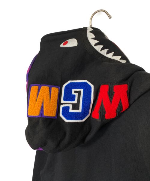A BATHING APE（アベイシングエイプ）A BATHING APE (アベイシングエイプ) COLOR CAMO SHARK FULL ZIP HOODIE パープル サイズ:XLの古着・服飾アイテム