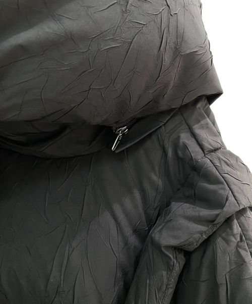 MM6 Maison Margiela（エムエムシックスメゾンマルジェラ）MM6 Maison Margiela (エムエムシックス メゾンマルジェラ) CHENPENG (チェンペン) ダウンコート ブラック サイズ:Sの古着・服飾アイテム