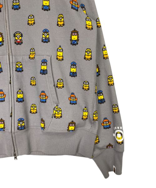 A BATHING APE（アベイシングエイプ）A BATHING APE (アベイシングエイプ) MINIONS (ミニオンズ) SHARK FULL ZIP HOODIE グレー サイズ:XLの古着・服飾アイテム