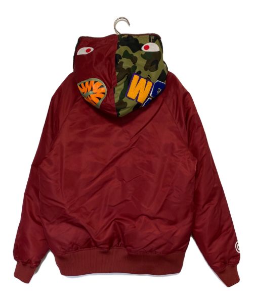 A BATHING APE（アベイシングエイプ）A BATHING APE (アベイシングエイプ) SHARK DOWN（シャークダウン） バーガンディー サイズ:Lの古着・服飾アイテム