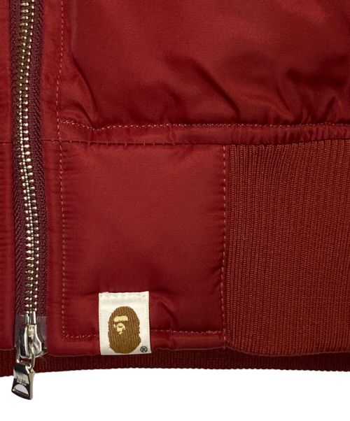 A BATHING APE（アベイシングエイプ）A BATHING APE (アベイシングエイプ) SHARK DOWN（シャークダウン） バーガンディー サイズ:Lの古着・服飾アイテム