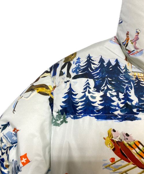 MONCLER（モンクレール）MONCLER (モンクレール) Clairette Printed Down Jacket In Light Pink ホワイトの古着・服飾アイテム