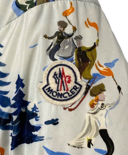 MONCLER（モンクレール）MONCLER (モンクレール) Clairette Printed Down Jacket In Light Pink ホワイトの古着・服飾アイテム