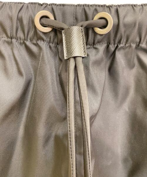 PRADA（プラダ）PRADA (プラダ) トライアングルロゴ ショートパンツ ブラック サイズ:38の古着・服飾アイテム