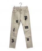 Palm Angelsパーム エンジェルス）の古着「White Bull Logo Patch Ripped Jeans」｜ホワイト