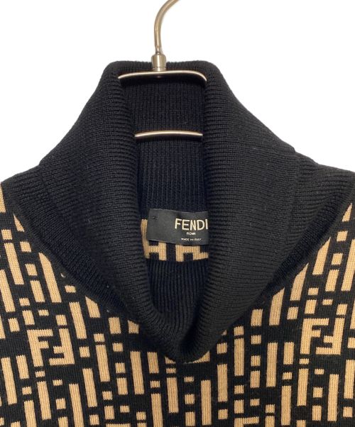 FENDI（フェンディ）FENDI (フェンディ) ズッカ柄 タートルネック ニット ブラック×ベージュ サイズ:52の古着・服飾アイテム
