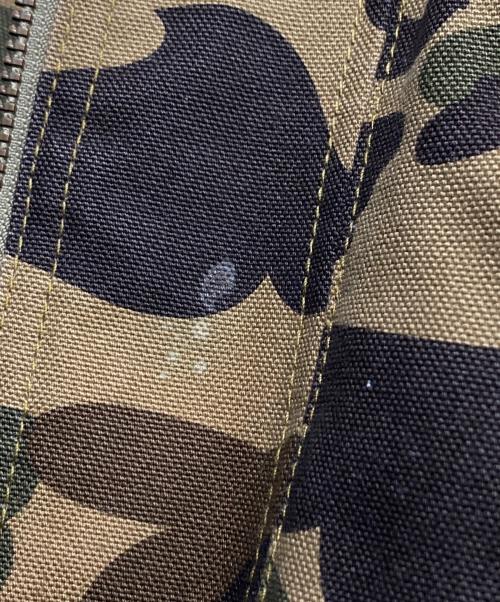A BATHING APE（アベイシングエイプ）A BATHING APE (アベイシングエイプ) CarHartt (カーハート) 1st Camo アクティブ ジャケット オリーブ サイズ:Lの古着・服飾アイテム