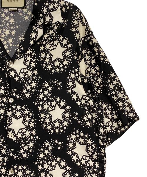 GUCCI（グッチ）GUCCI (グッチ) スタープリントシルクアロハシャツ ブラック サイズ:44の古着・服飾アイテム