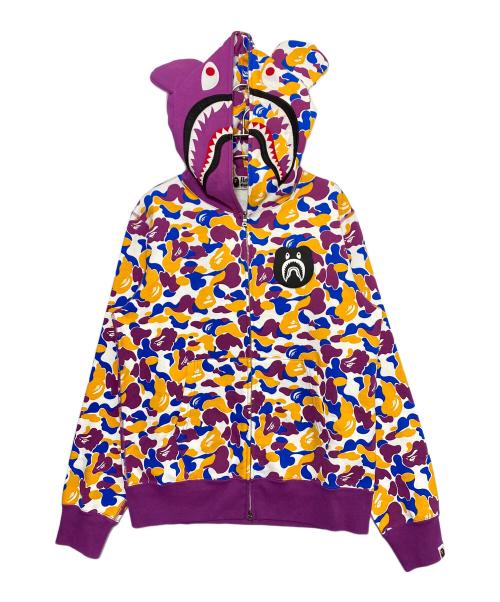 A BATHING APE（ア ベイシング エイプ）A BATHING APE (アベイシングエイプ) BEAR BRICK (ベアブリック) Shark Bearbrick Hoodie マルチカラー サイズ:Lの古着・服飾アイテム