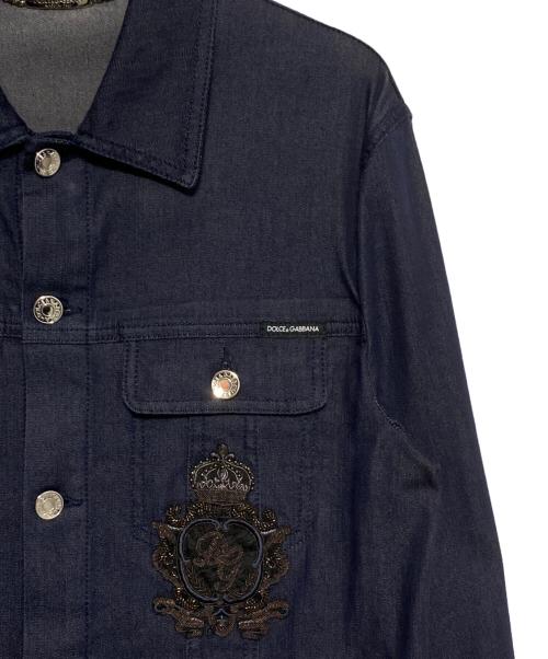 DOLCE & GABBANA（ドルチェ＆ガッバーナ）DOLCE & GABBANA (ドルチェ＆ガッバーナ) KING刺繍デニムジャケット インディゴ サイズ:50の古着・服飾アイテム